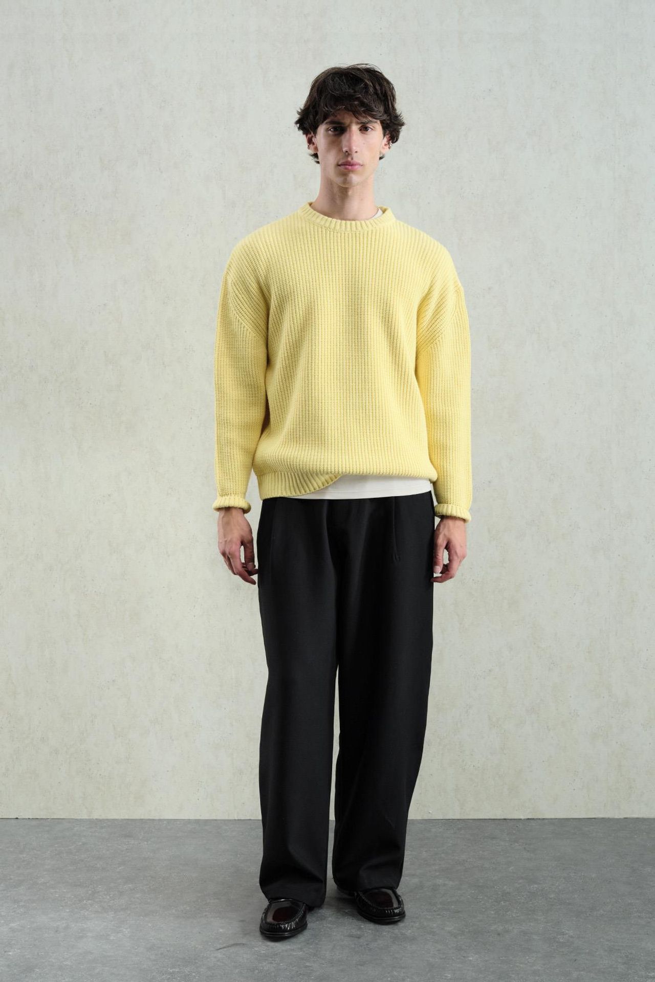 GIESTO Thick Ribbed Crew Neck Sweater 1