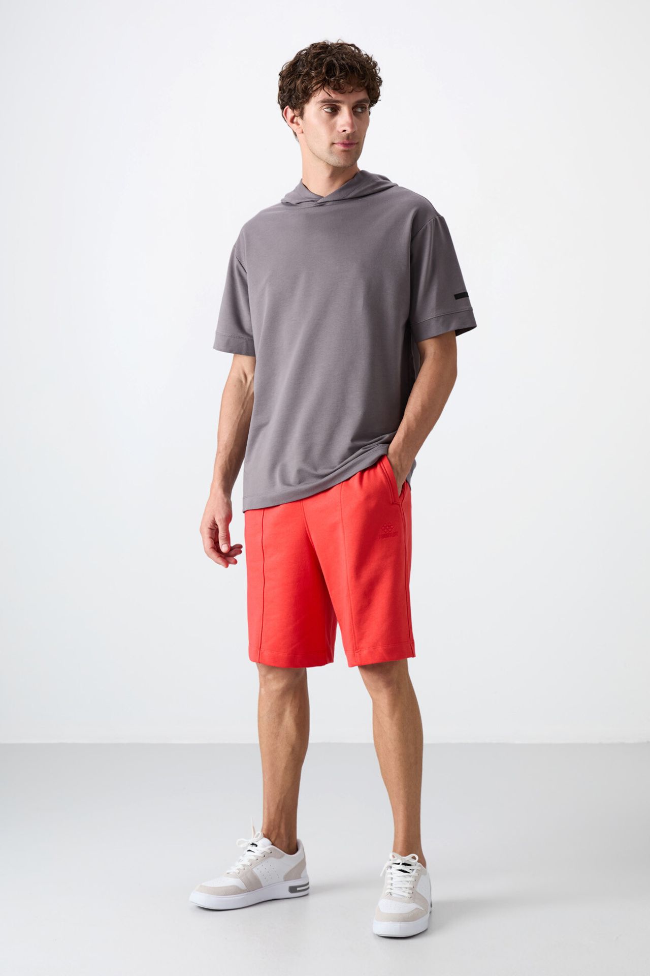 TOMMY Oversized Hooded Short-Sleeve T-Shirt 3