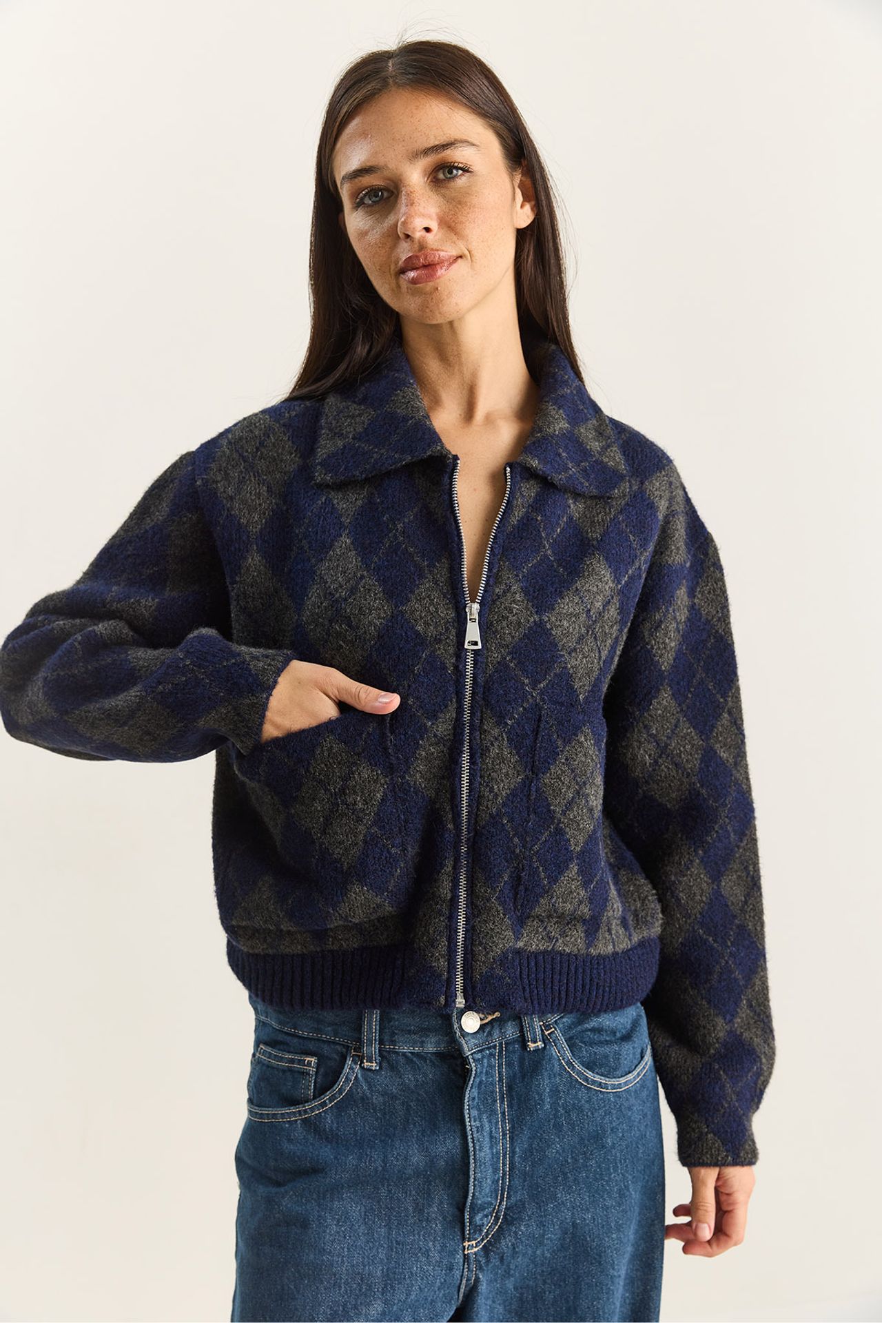 LUCCI Thick Jacquard Knit Cardigan with Zipper 3