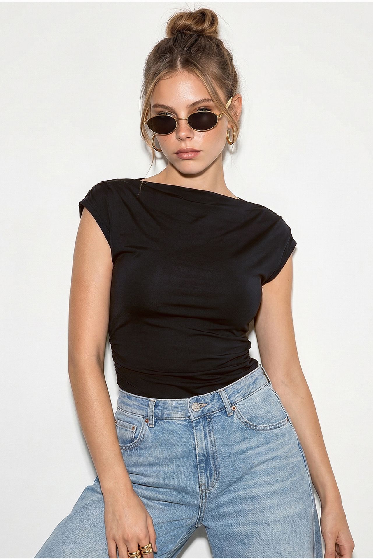 LUCCI Kolsuz Drape Yaka Dar Kesim Bluz 3
