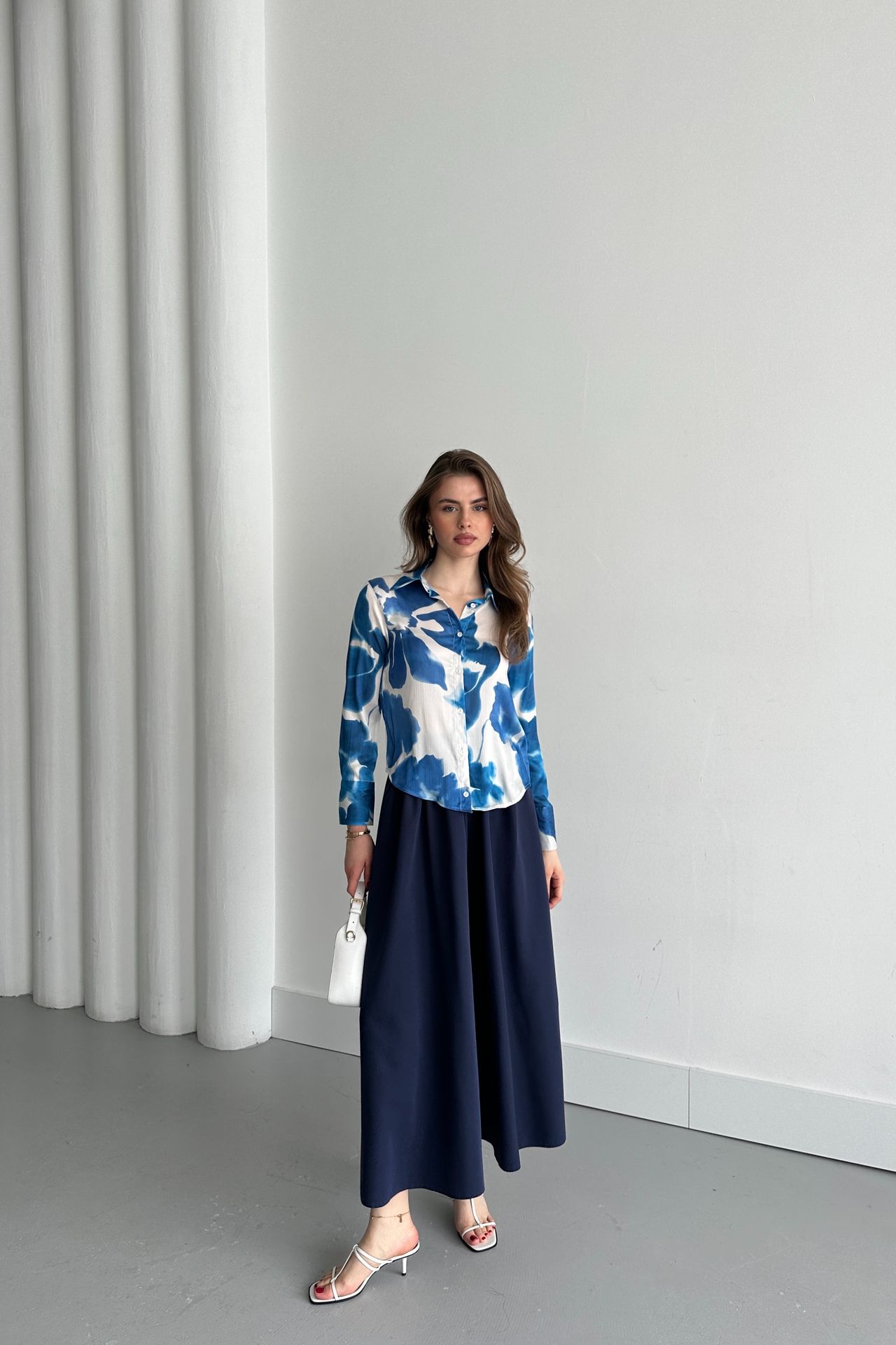 MY FASHION Textured Abstract Print Button-Up Shirt 1
