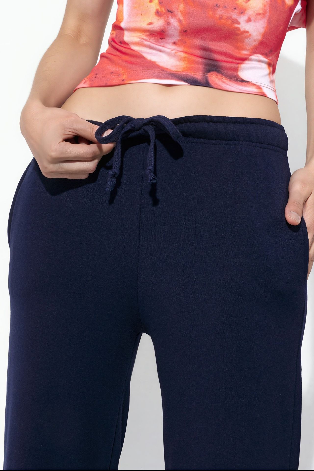 BUSEM Wide-Leg Pull-On Sweatpants 4