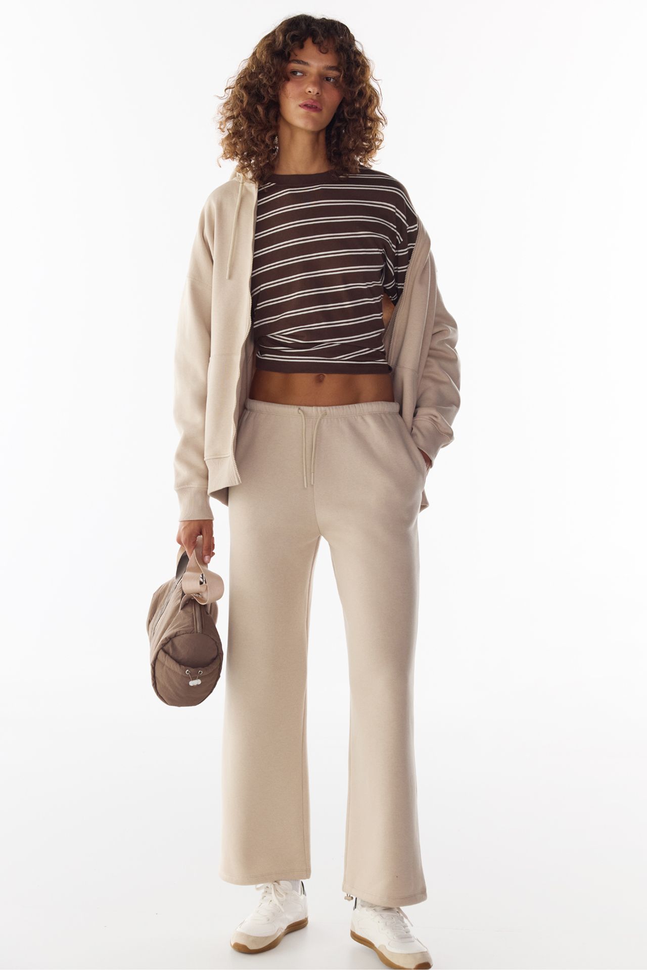 PENTI Adjustable Waist Brushed Wide-Leg Sweatpants 4
