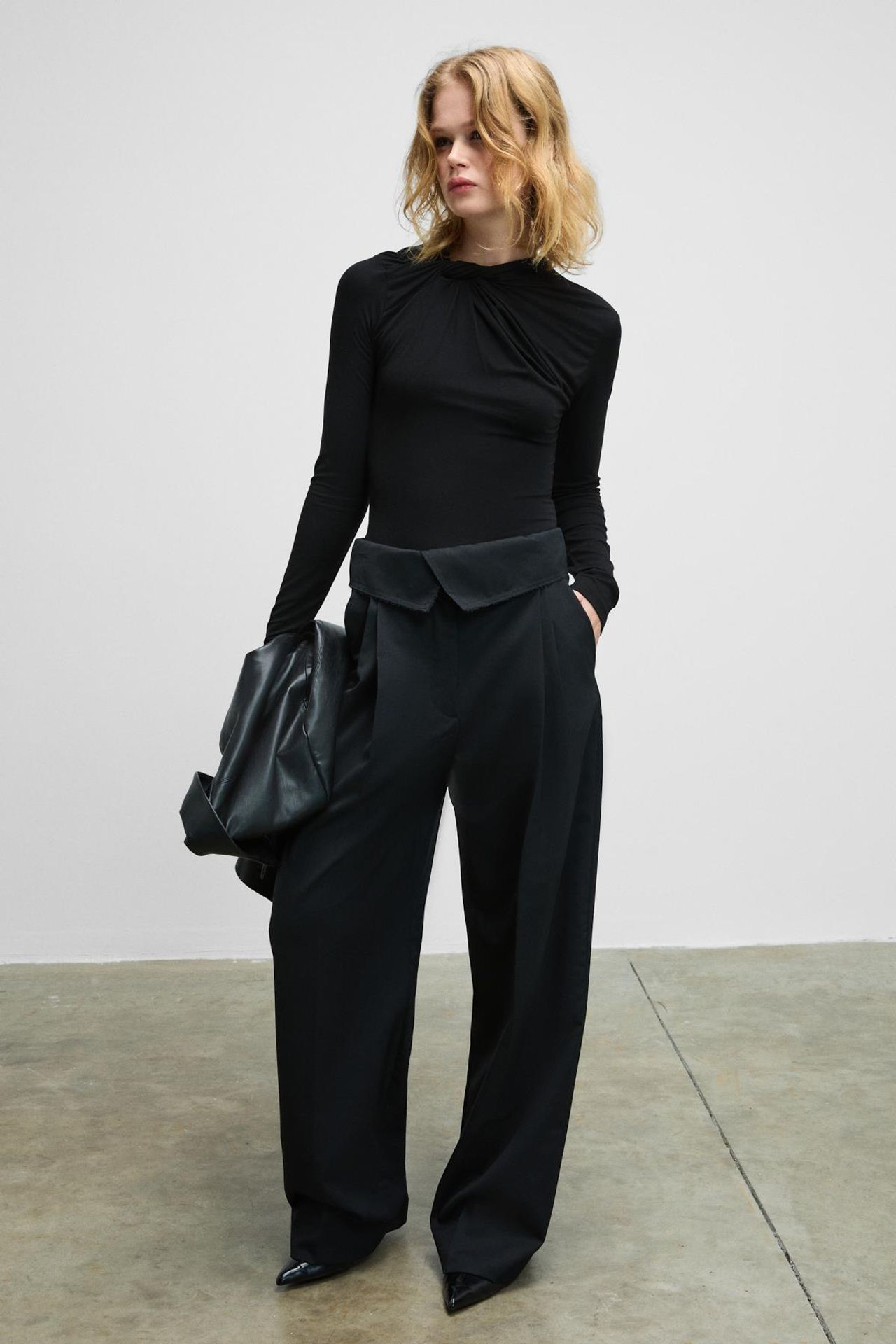 GRIMELANGE Crew Neck Tie Detail Bodysuit 4