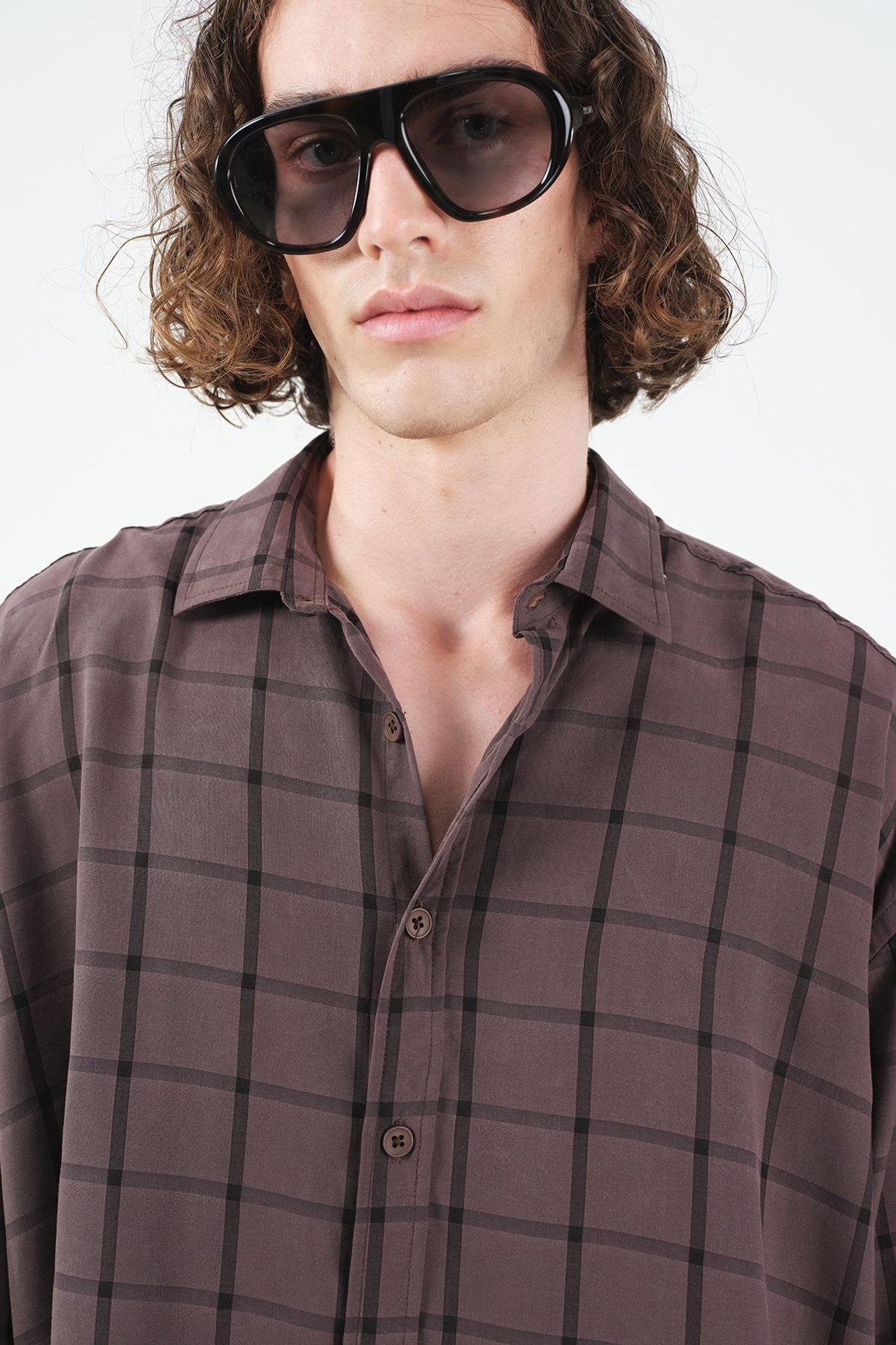 GIESTO Oversized Plaid Button-Up Shirt 4