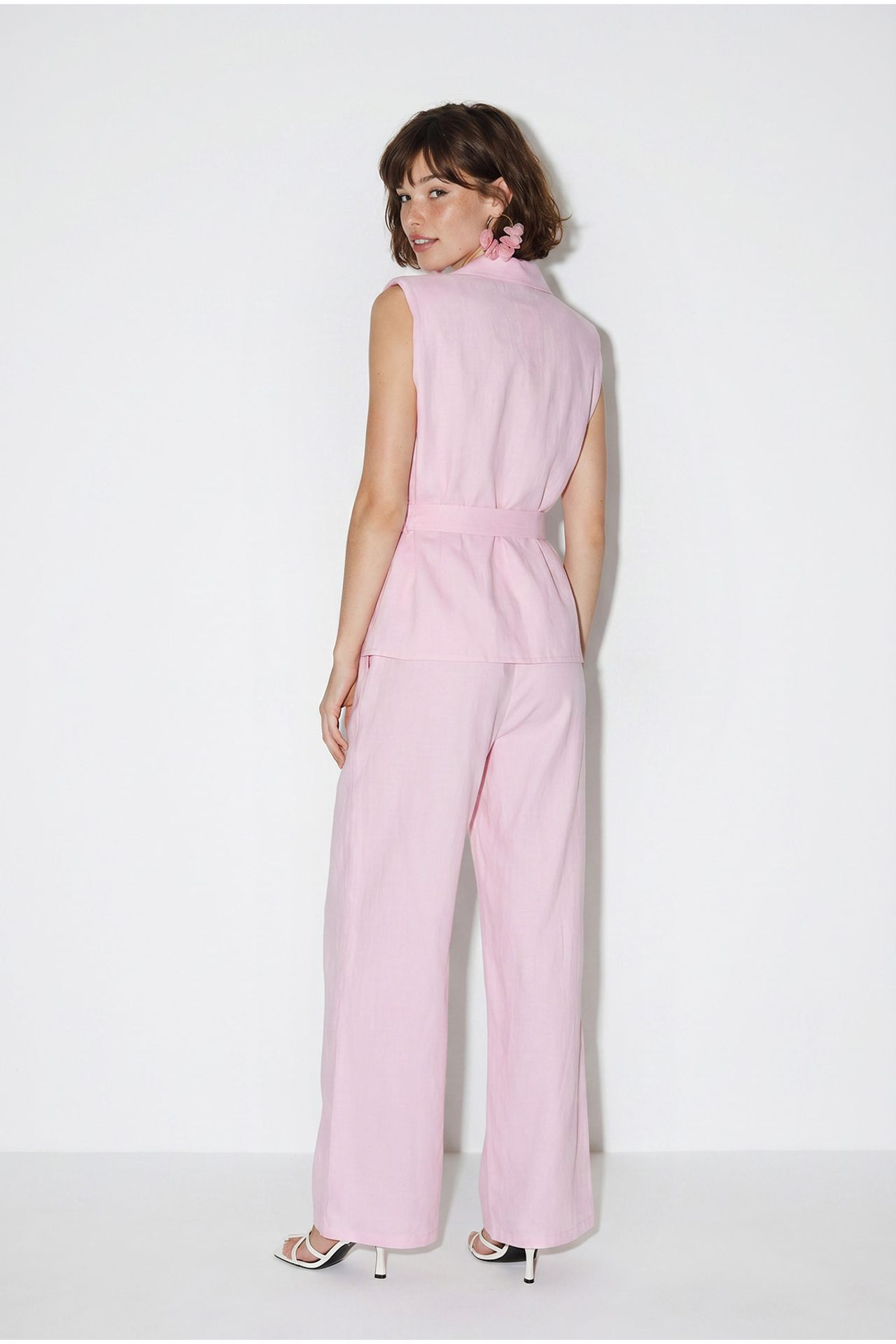 LUCCI Belted Sleeveless Blouse And Wide-Leg Trousers Set 6