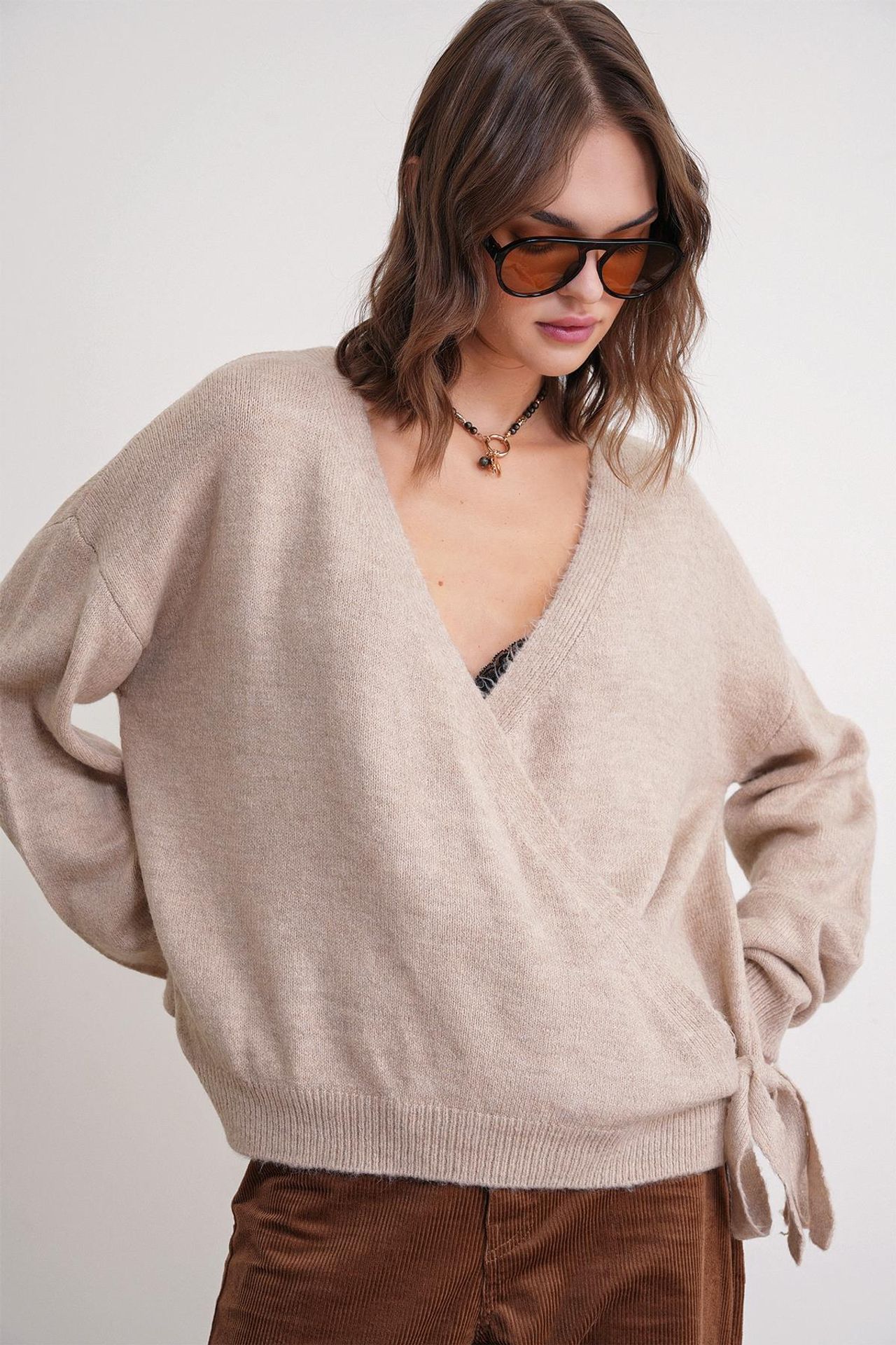 Mixray Ribbed V-Neck Tie-Front Cardigan 3