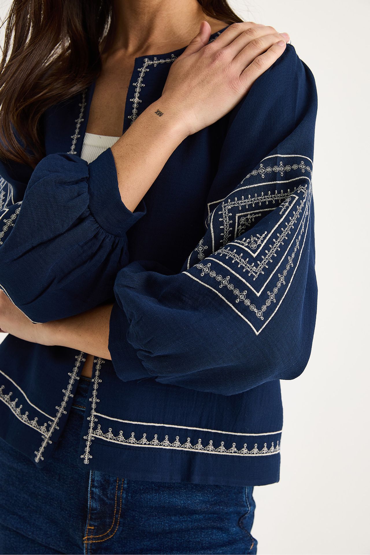 LUCCI Embroidered Crew Neck Casual Jacket 5