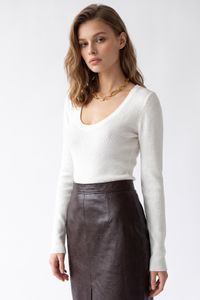 white-image-3