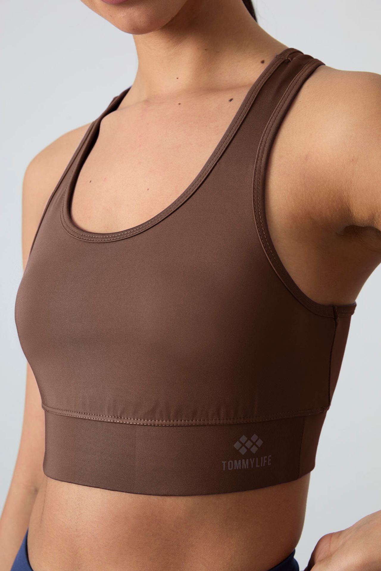 TOMMY Sleeveless Cropped Fitted Sports Top 5