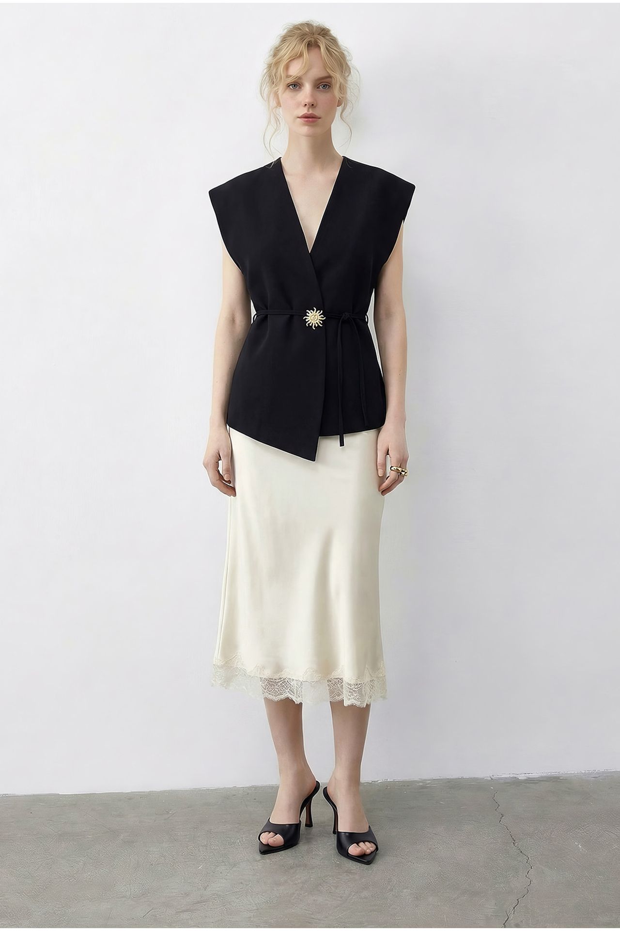 LUCCI Belted V-Neck Crepe Waistcoat 5