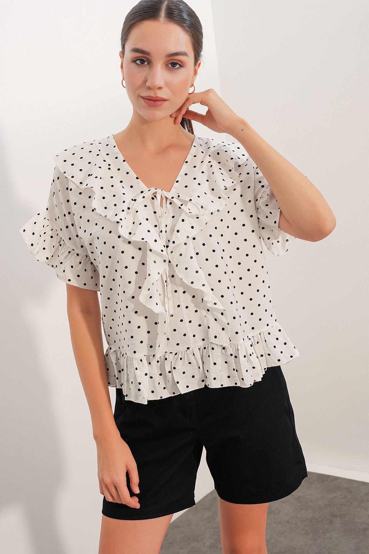 BDART Women's Blouse 2