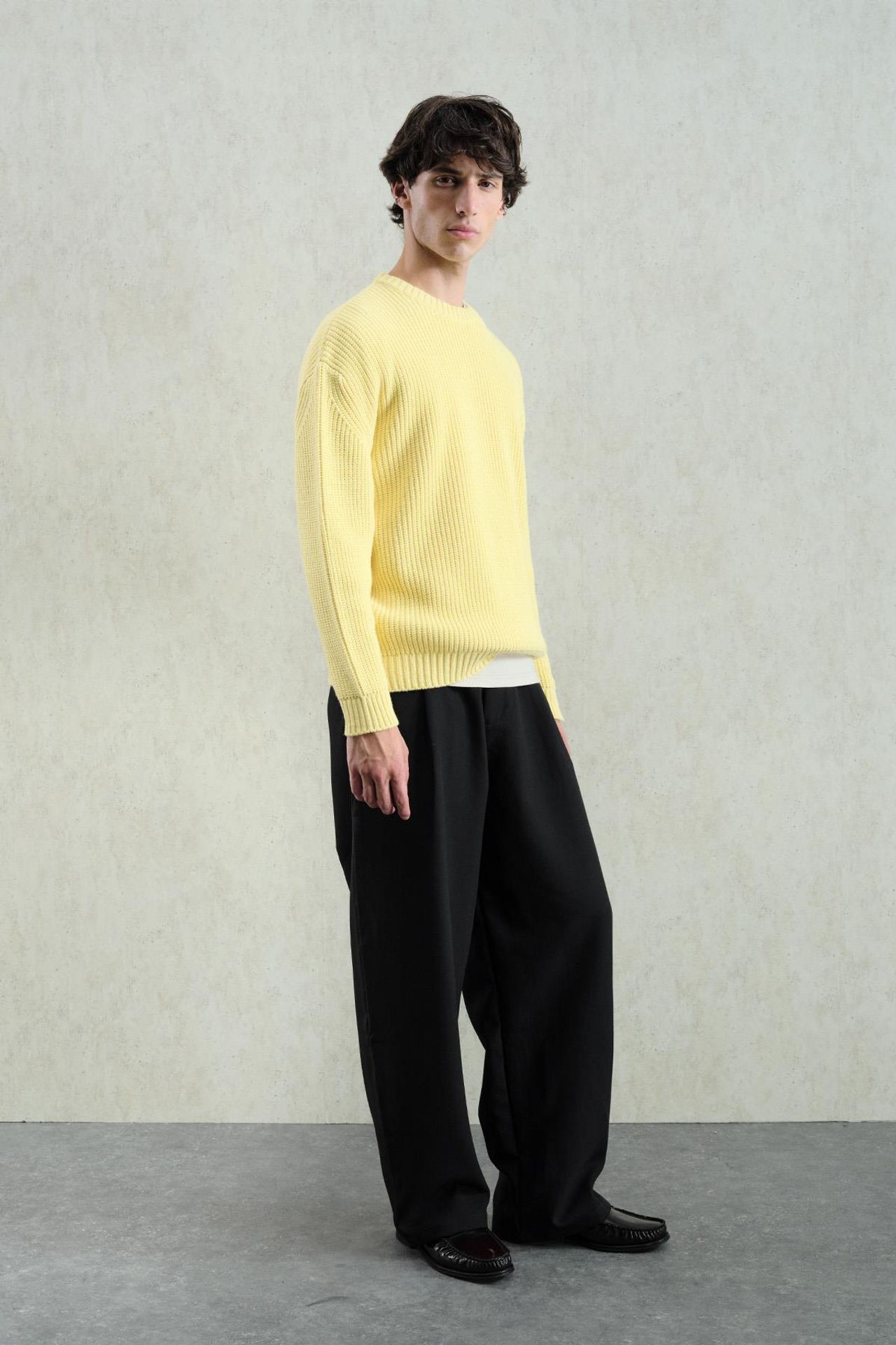GIESTO Thick Ribbed Crew Neck Sweater 3