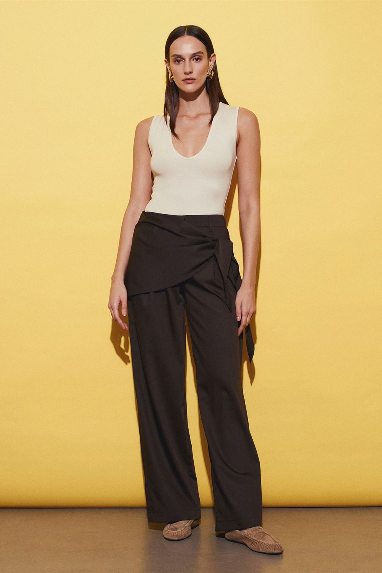 DILVIN High-Waist Wide-Leg Crepe Trousers 1