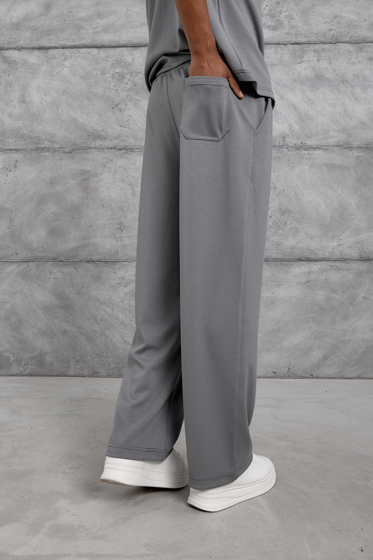 NOMARC Geniş Paça Bağcıklı Jogger Pantolon 4