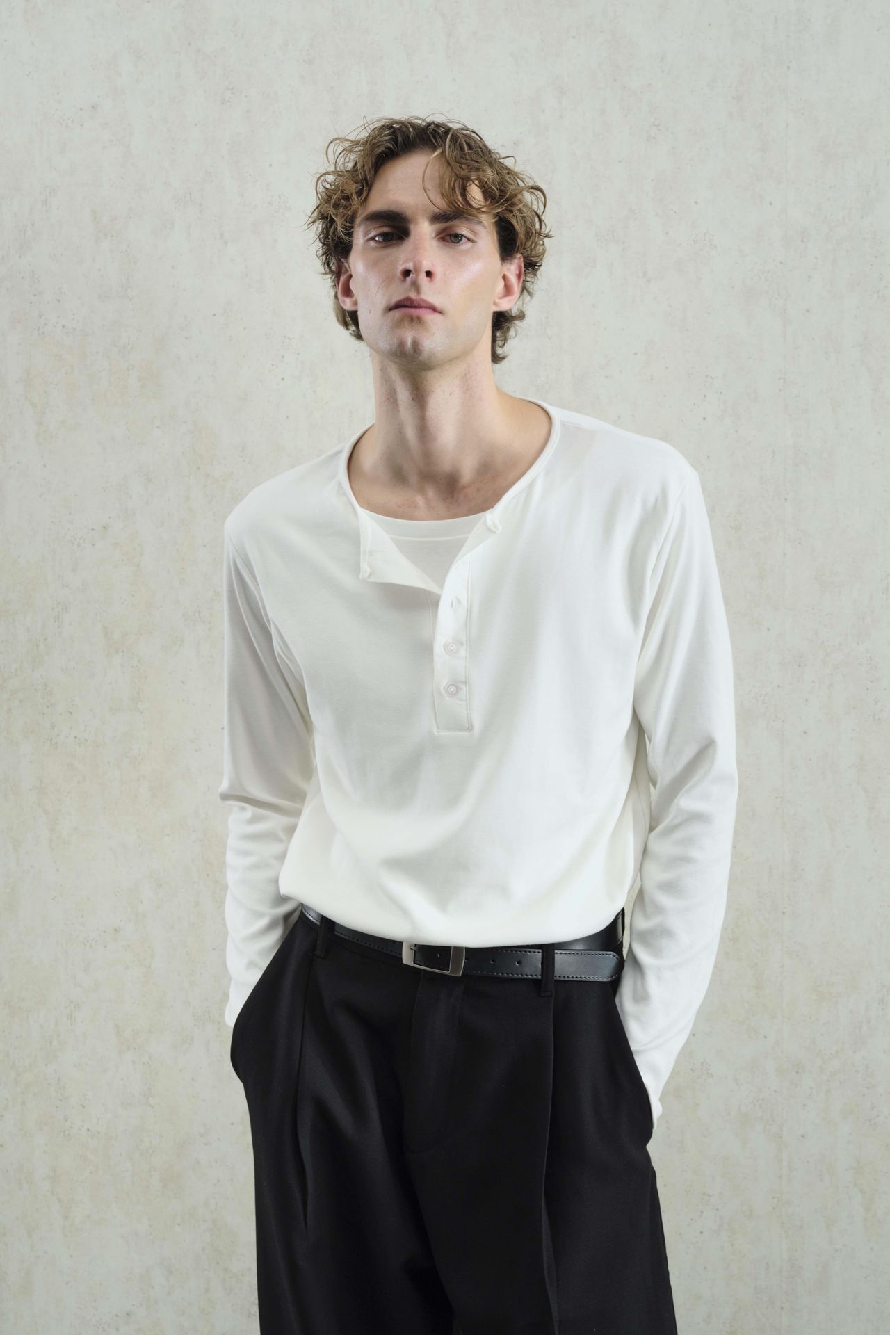 GIESTO Buttoned Crew Neck Long Sleeve T-Shirt 3