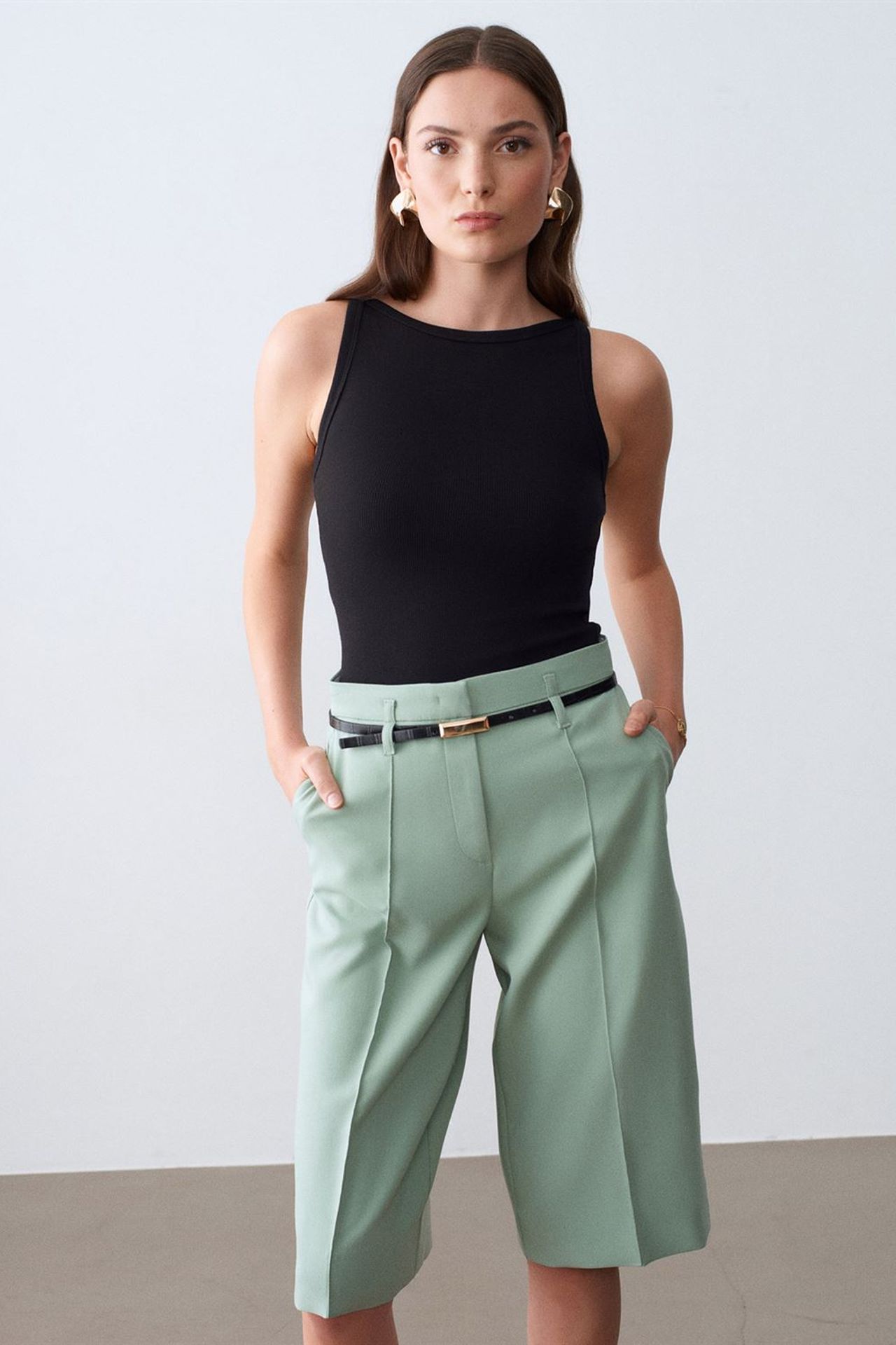 DILVIN Ribbed Halterneck Sleeveless Blouse 3