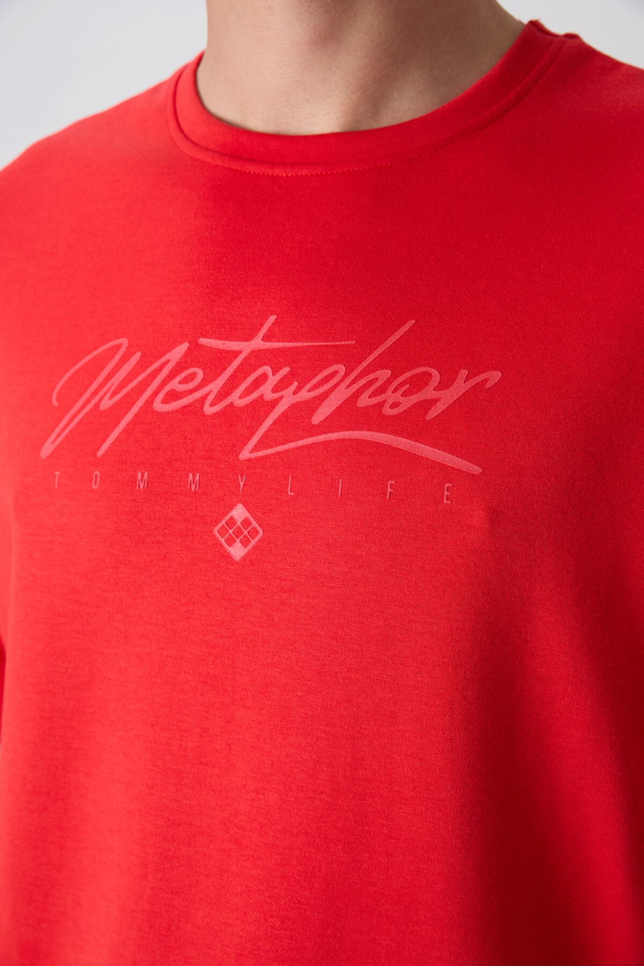 TOMMY Oversized Logo Crew Neck T-Shirt 3