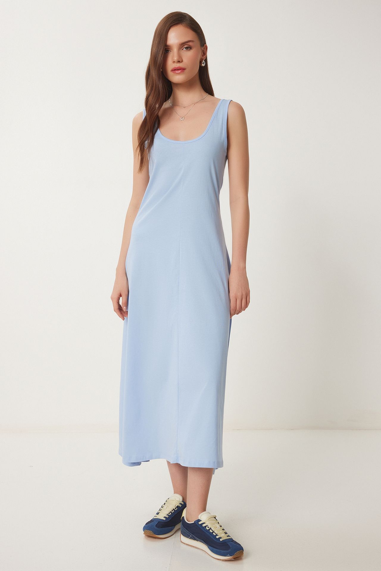 ISTANBUL U Collar Midi Dress 1