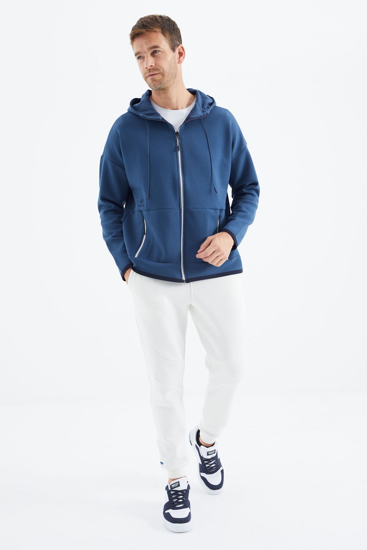 TOMMY Men’s Three-Piece Coord Set 3
