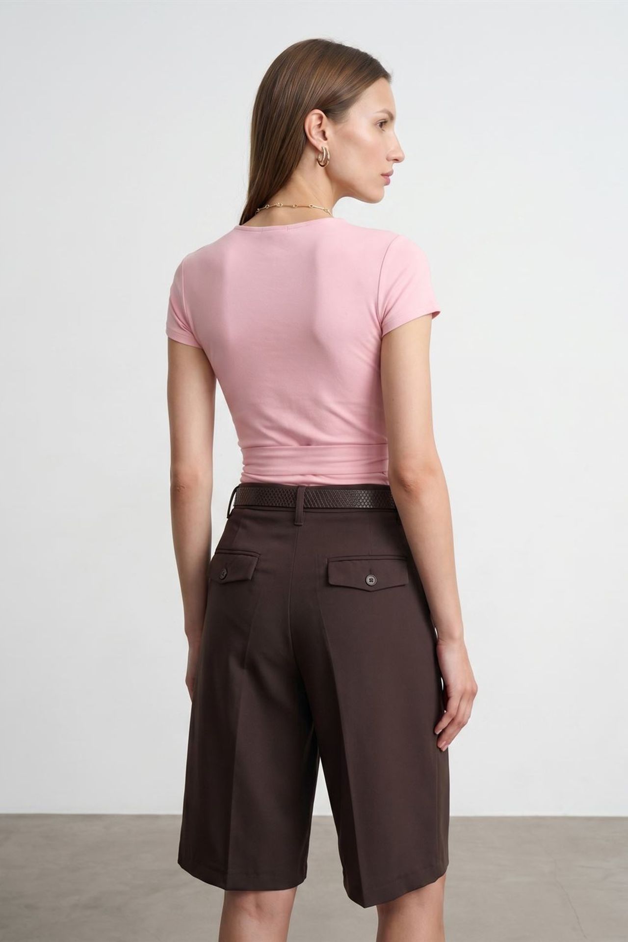 DILVIN Crop Wrap Blouse With Tie Detail 3