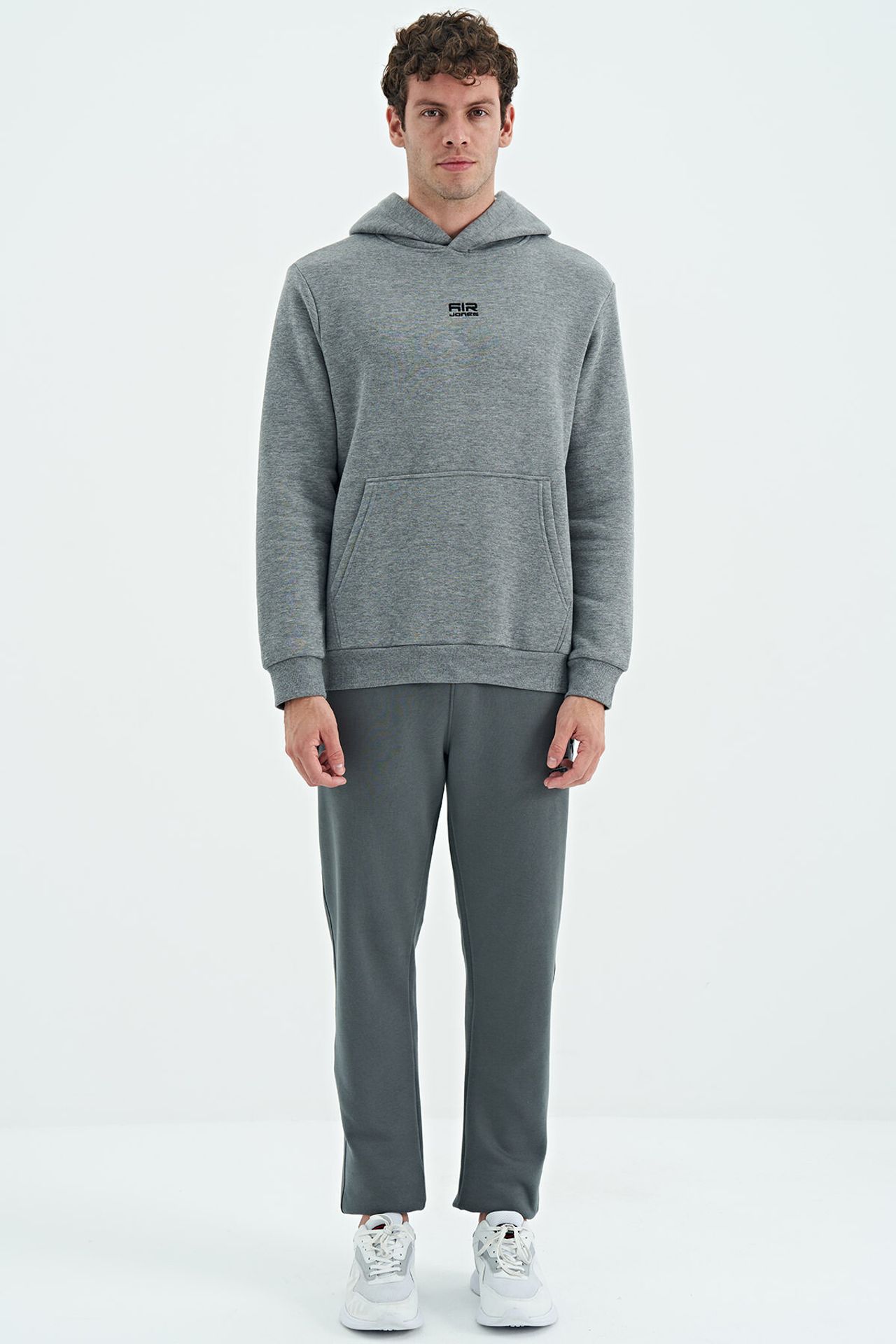 TOMMY Men's Regular Fit Fleece Sweatpants 1