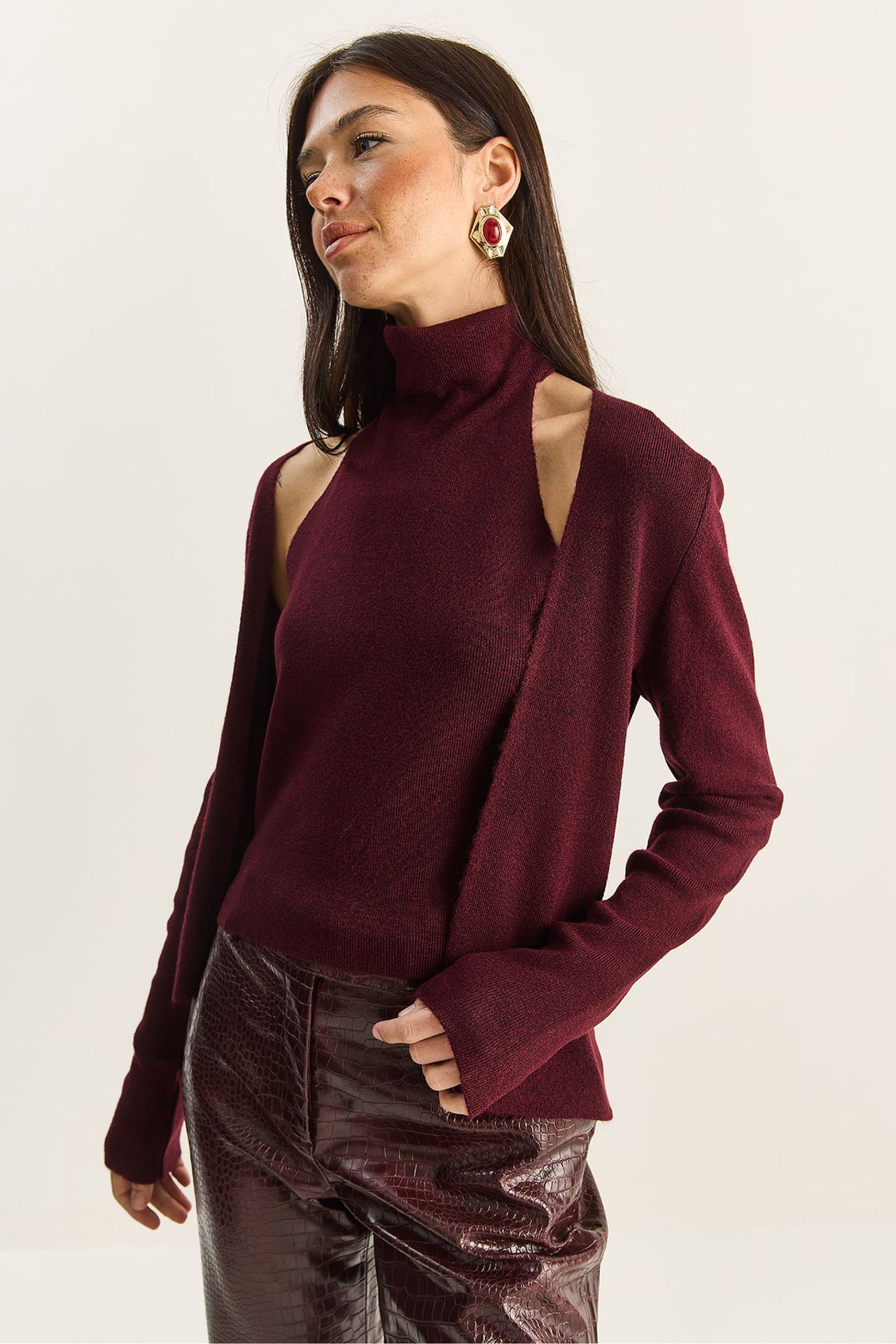 LUCCI Half Turtleneck Cut Out Ribbed Blouse 4