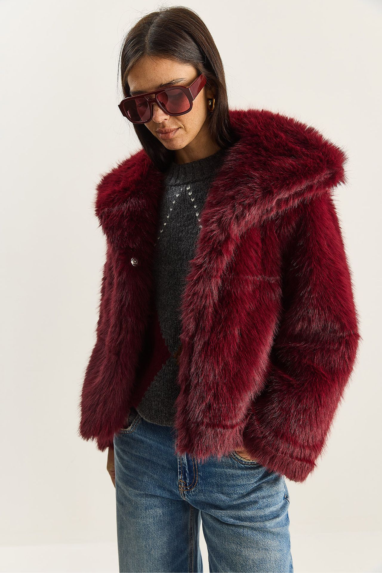 LUCCI Oversize Faux Fur Coat 2