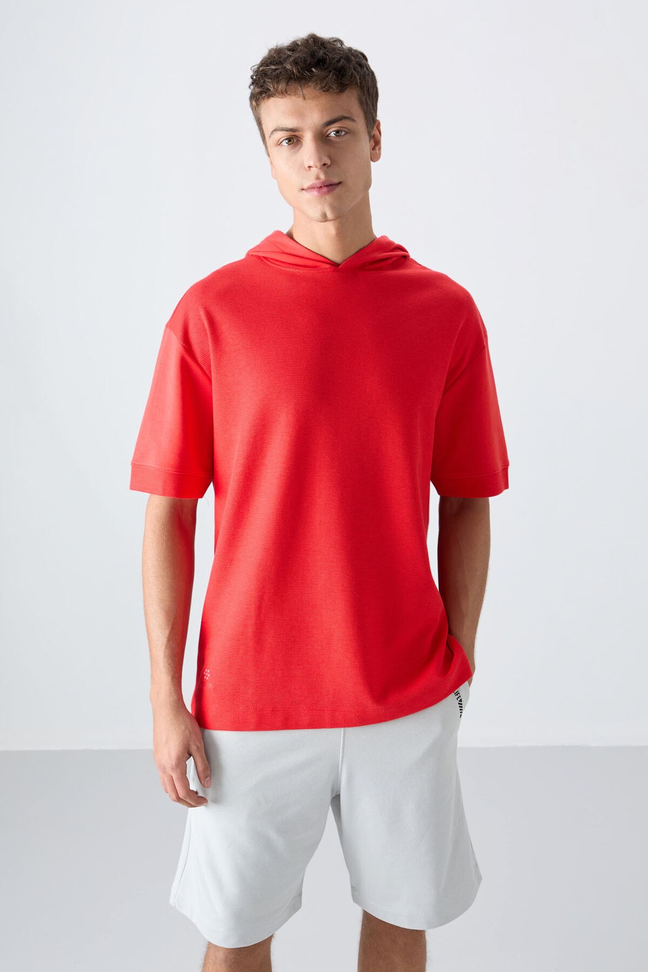 TOMMY Oversized Hooded Short-sleeve T-shirt 1