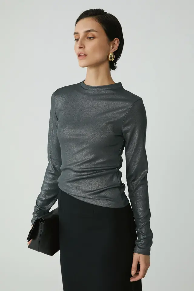 ETHIQUET Simple Clean Blouse