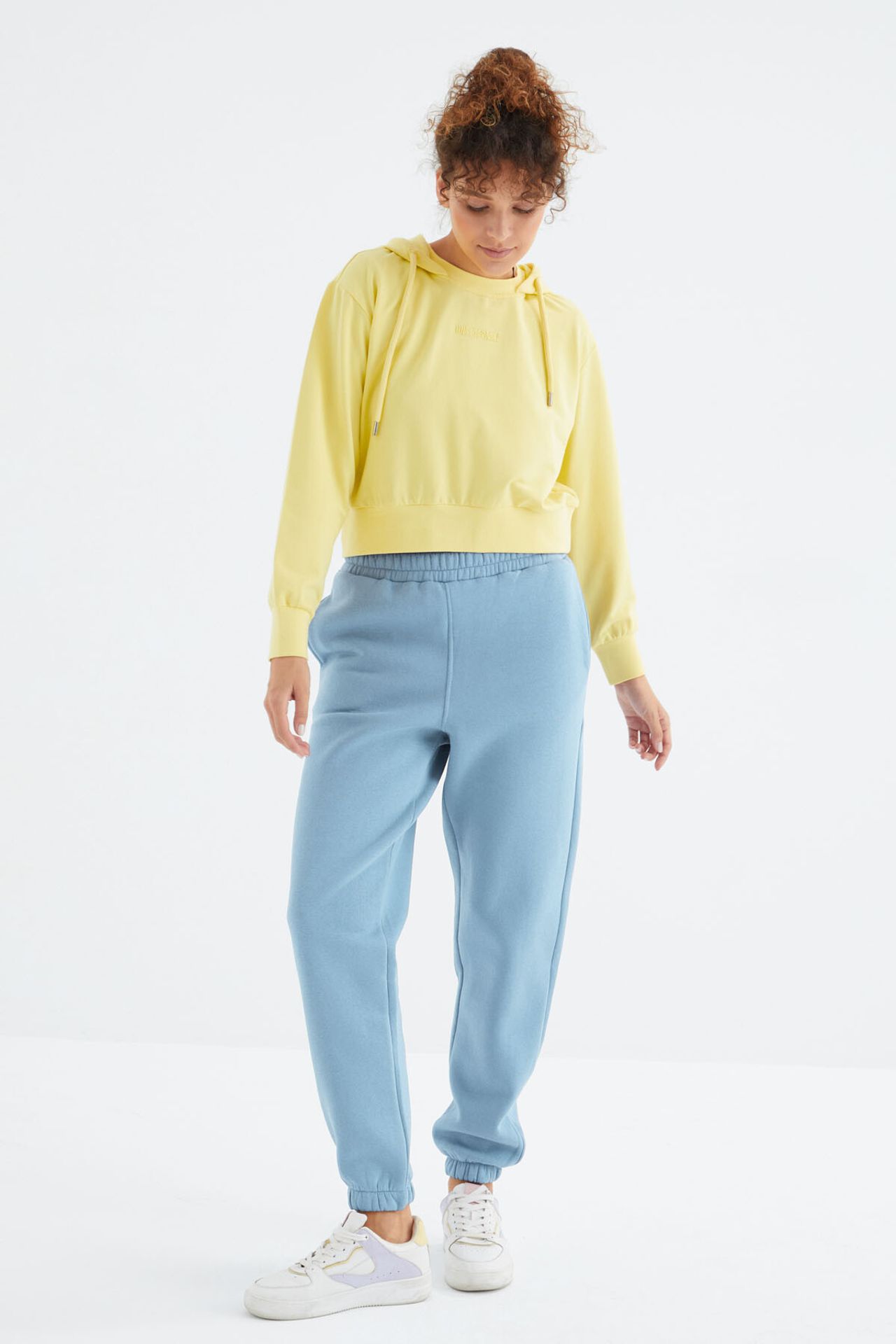 TOMMY Women's High-Waist Fleece Jogger Sweatpants 4