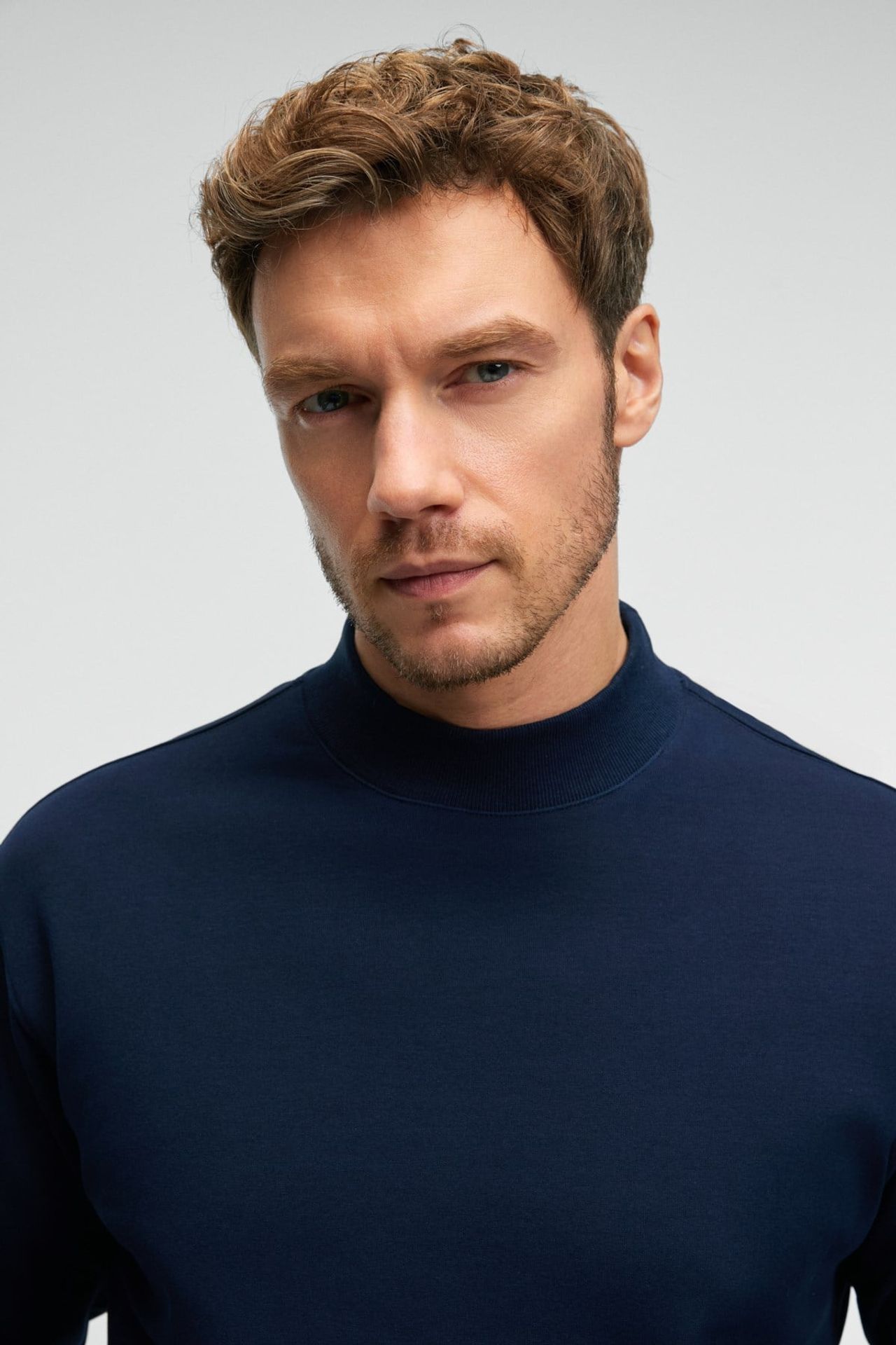 GRIMELANGE Relaxed Crew Neck Sweatshirt 5