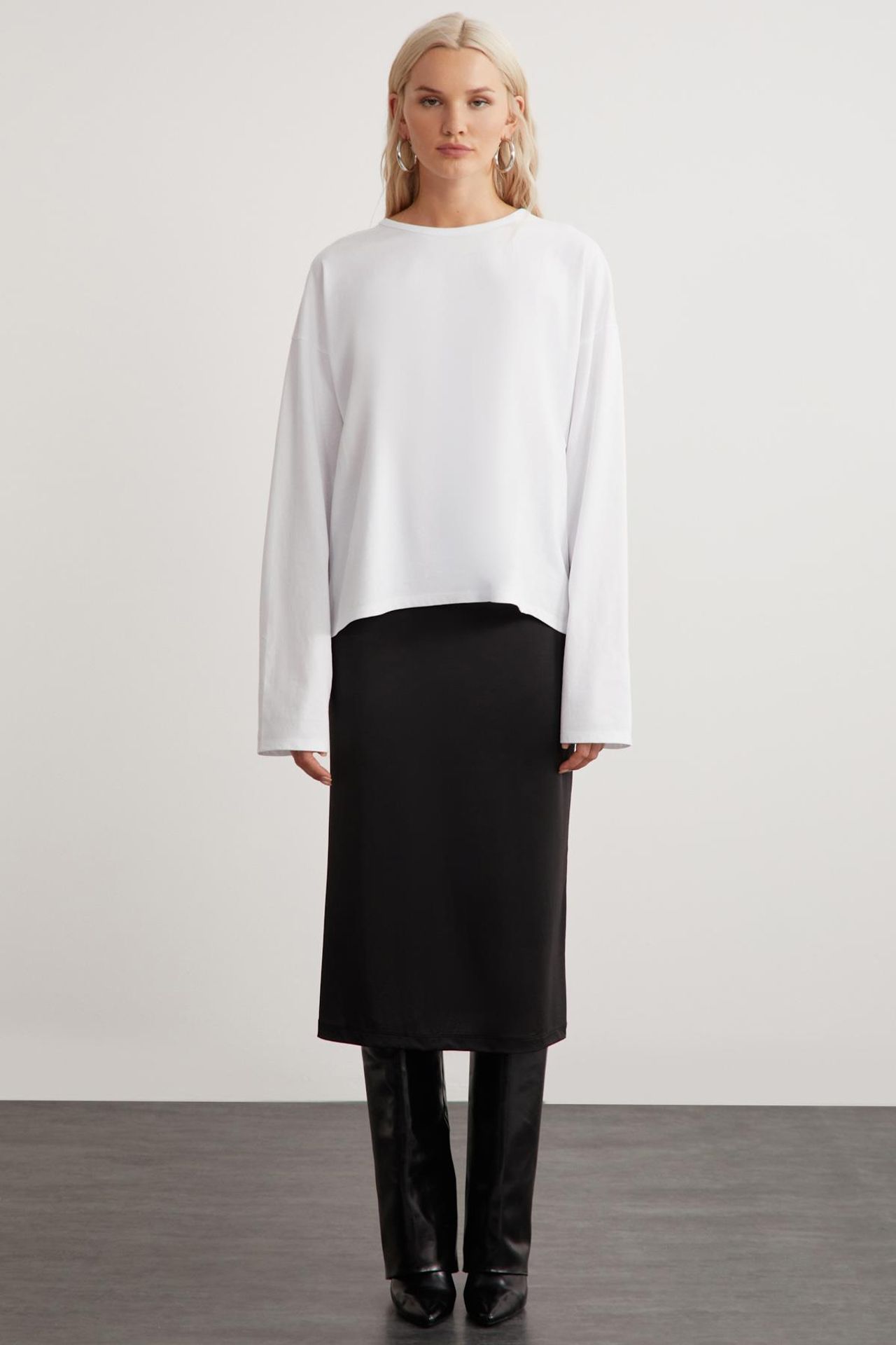 GRIMELANGE Oversized Crew Neck T-Shirt 3