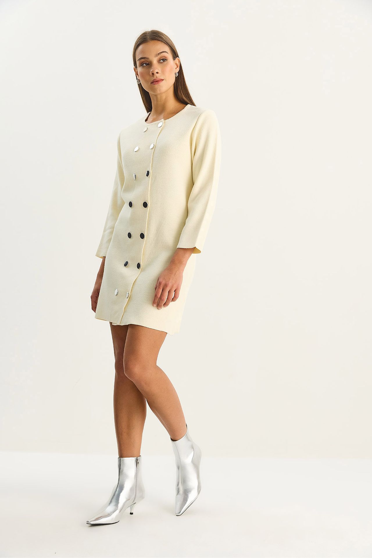 LUCCI Knit Mini Dress with Buttoned 3