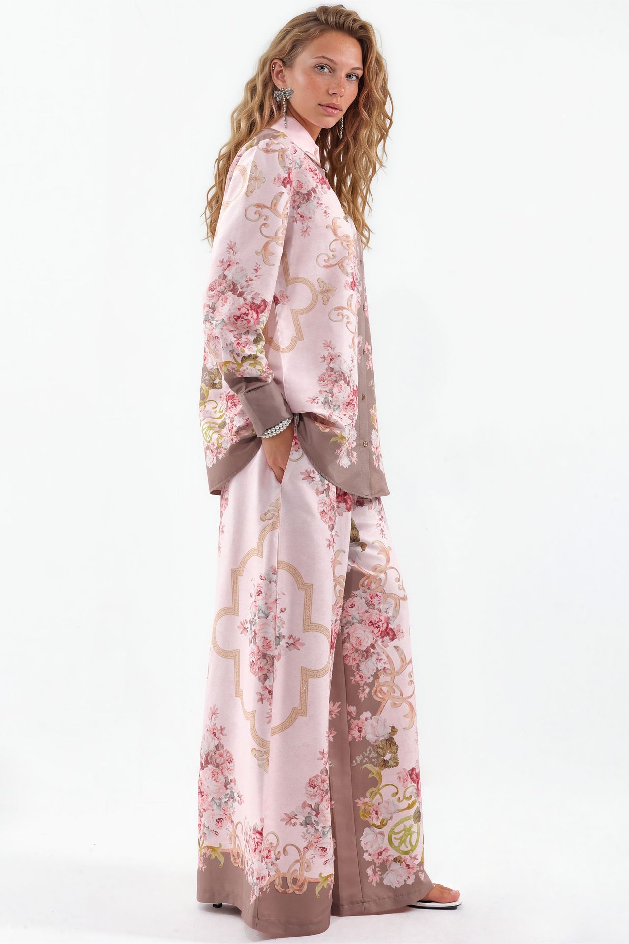MSN Floral Satin Shirt And Wide-Leg Pants Set