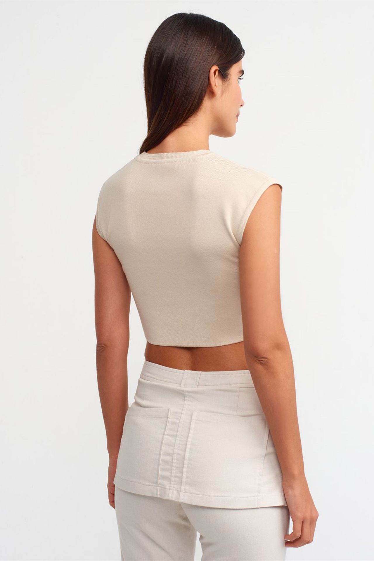 DILVIN Women's Sleeveless Ribbed Crop T-Shirt 2