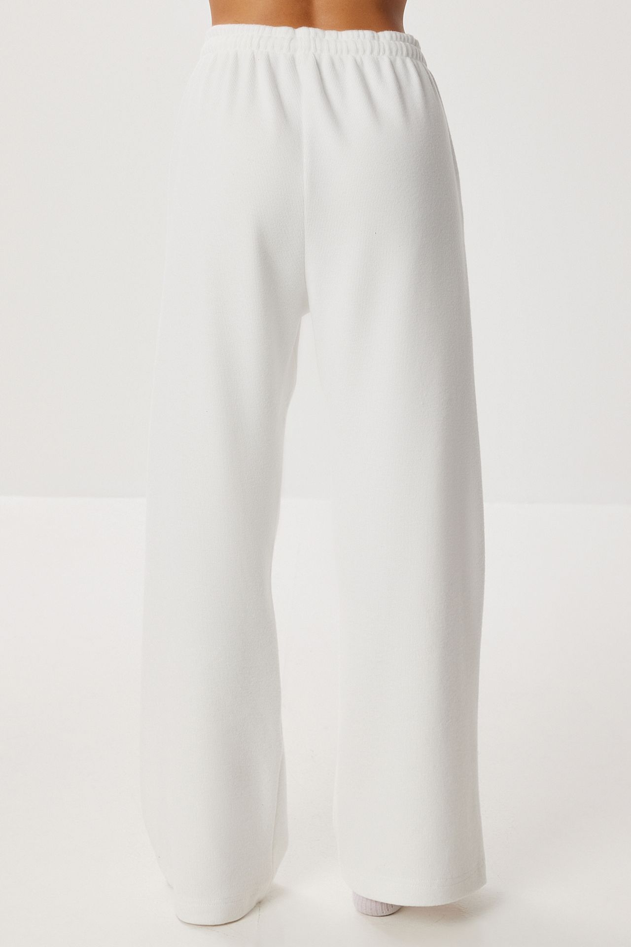 ISTANBUL Wide Leg Jogger Pants with Drawstring Closure 5