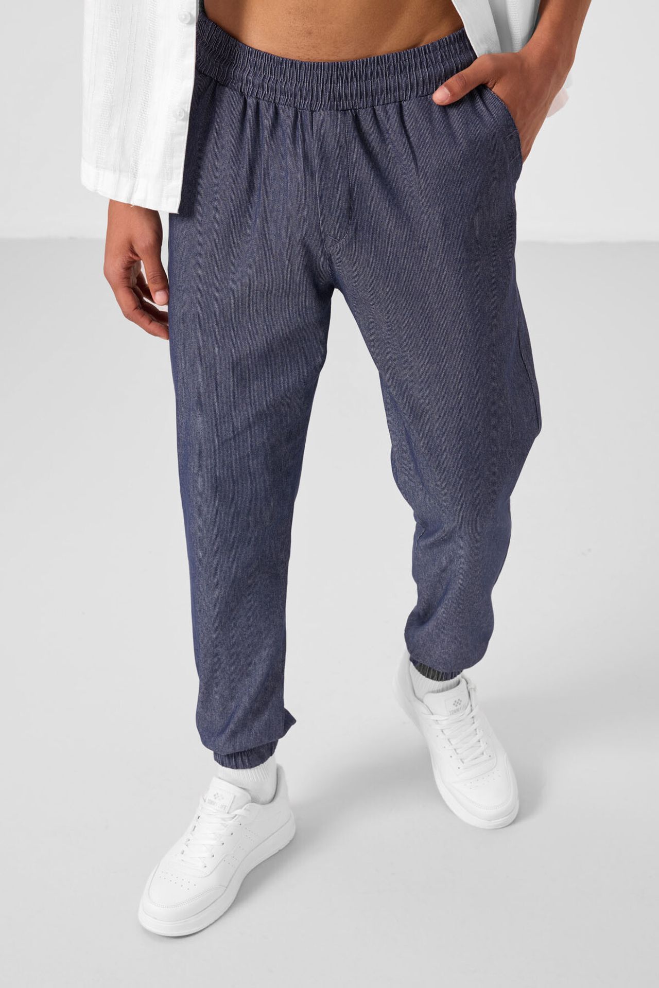 TOMMY Straight-Leg Pull-On Chinos 4