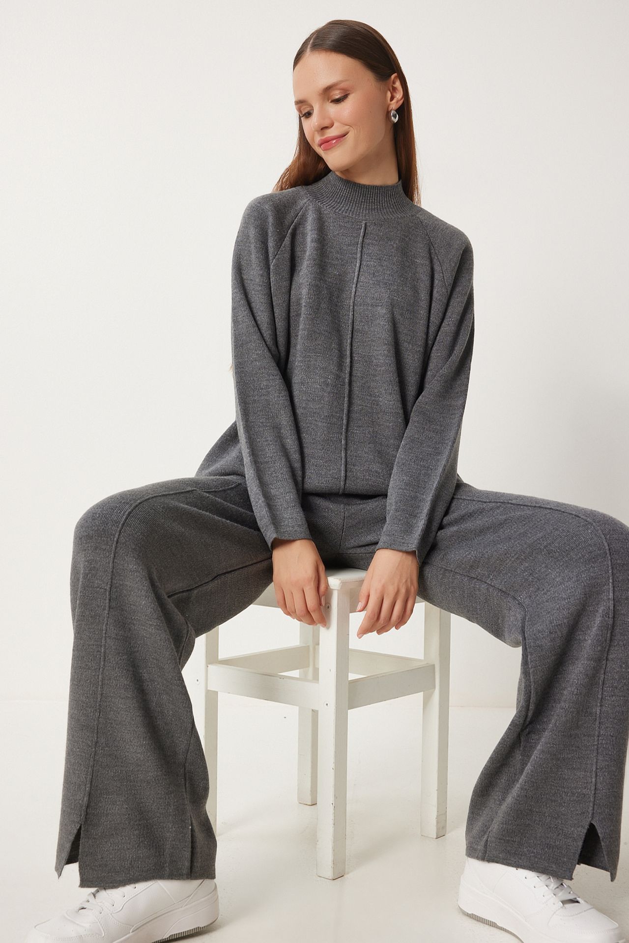 ISTANBUL Rib Detailed Knitted Two-Piece Set