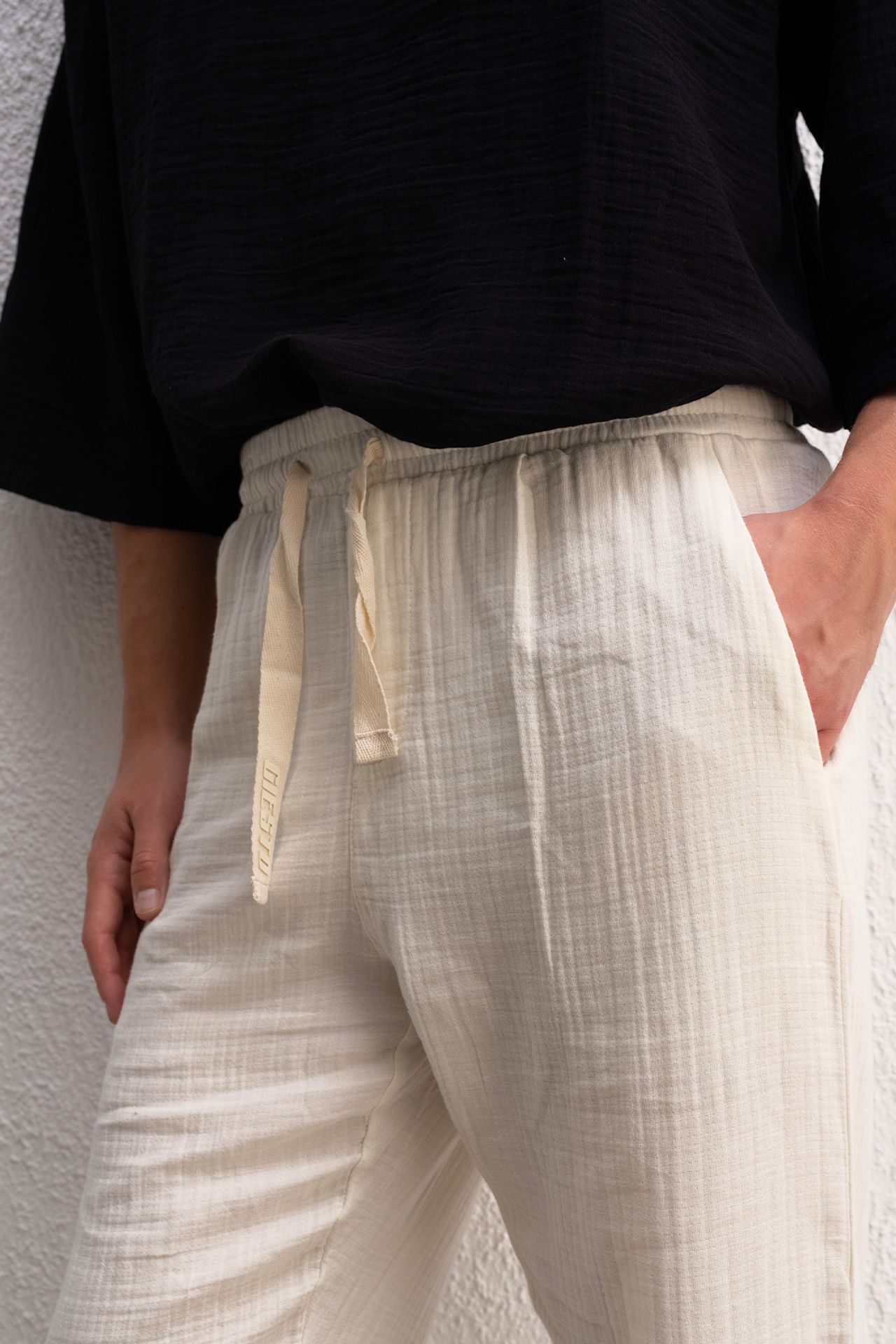 GIESTO Relaxed Fit Textured Cotton Pants 2