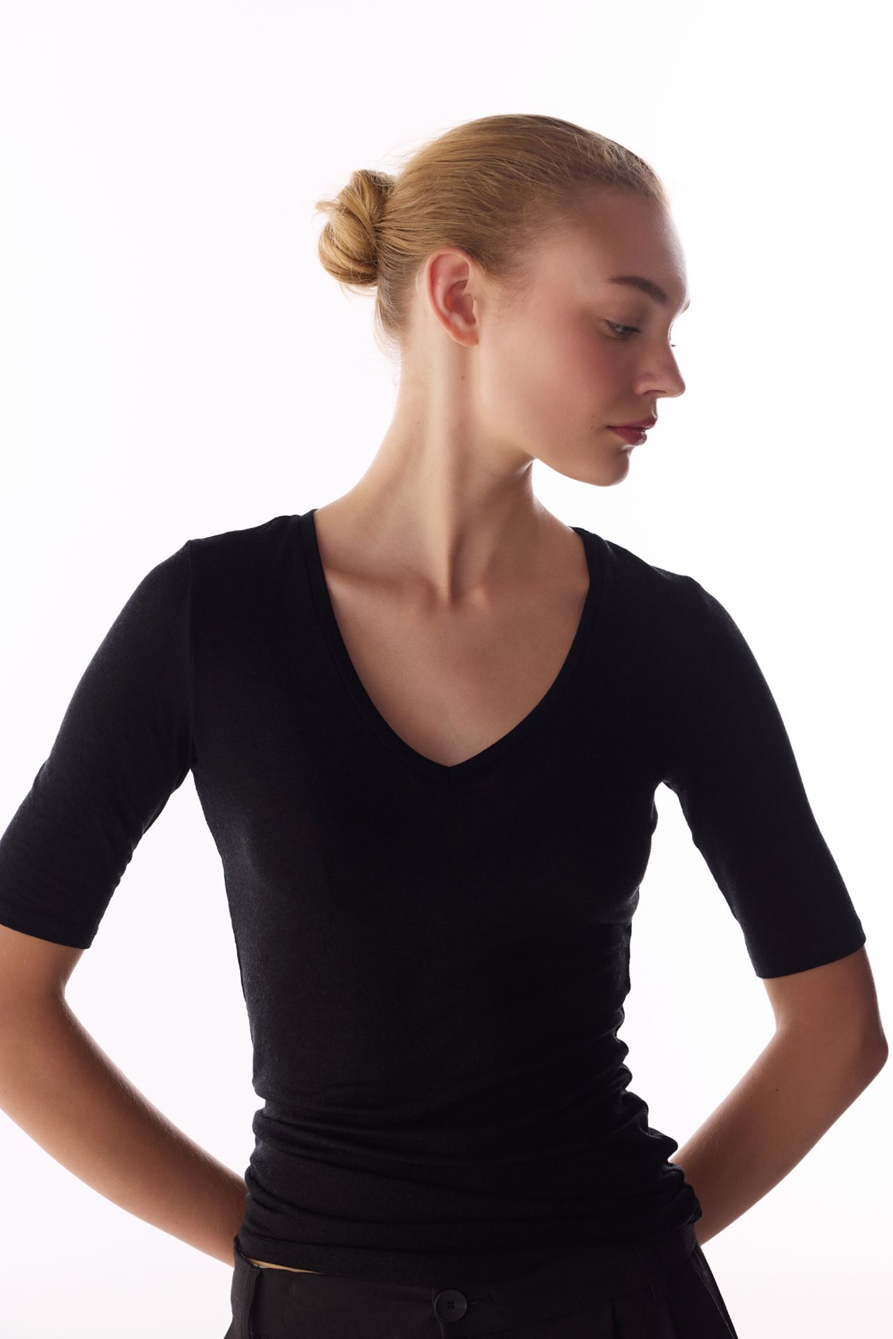PENTI V Neck Blouse 2