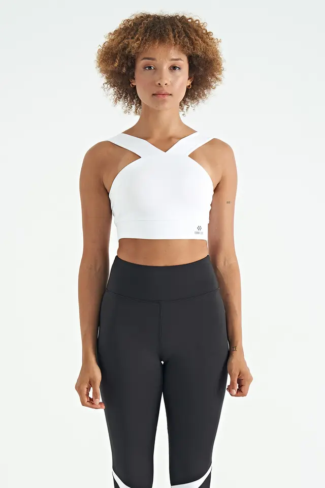 TOMMY Women's Cropped Sleeveless V-neck Sports Top