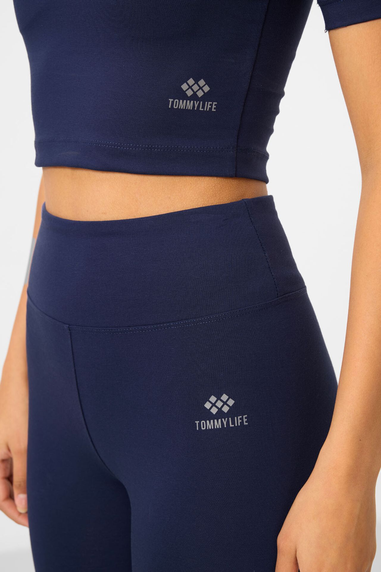 TOMMY Cotton Elastane Capri T-Shirt and Leggings Set 2