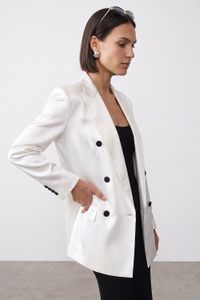 white-image-0