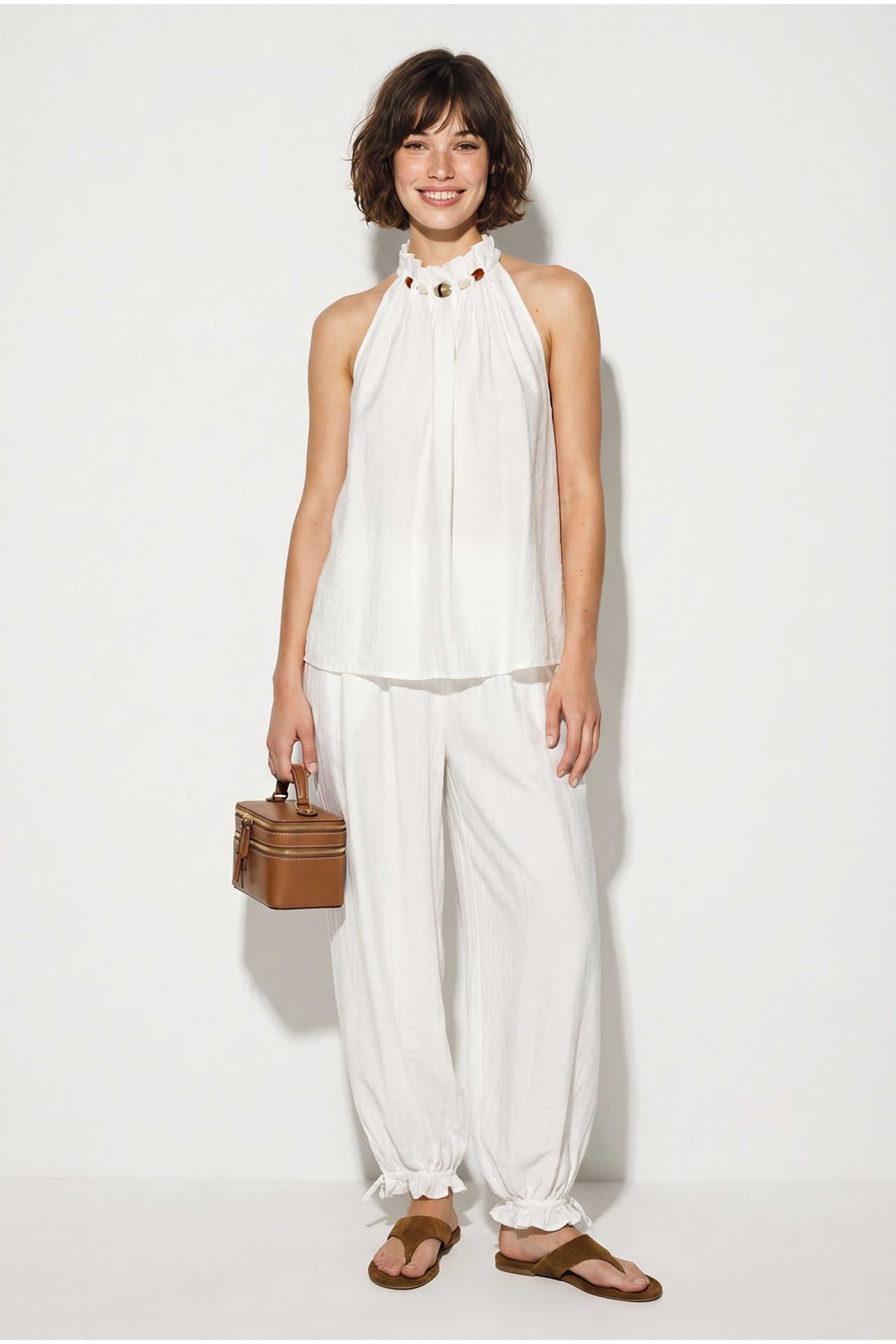 LUCCI Halter Blouse And High-Waist Pants Set 1