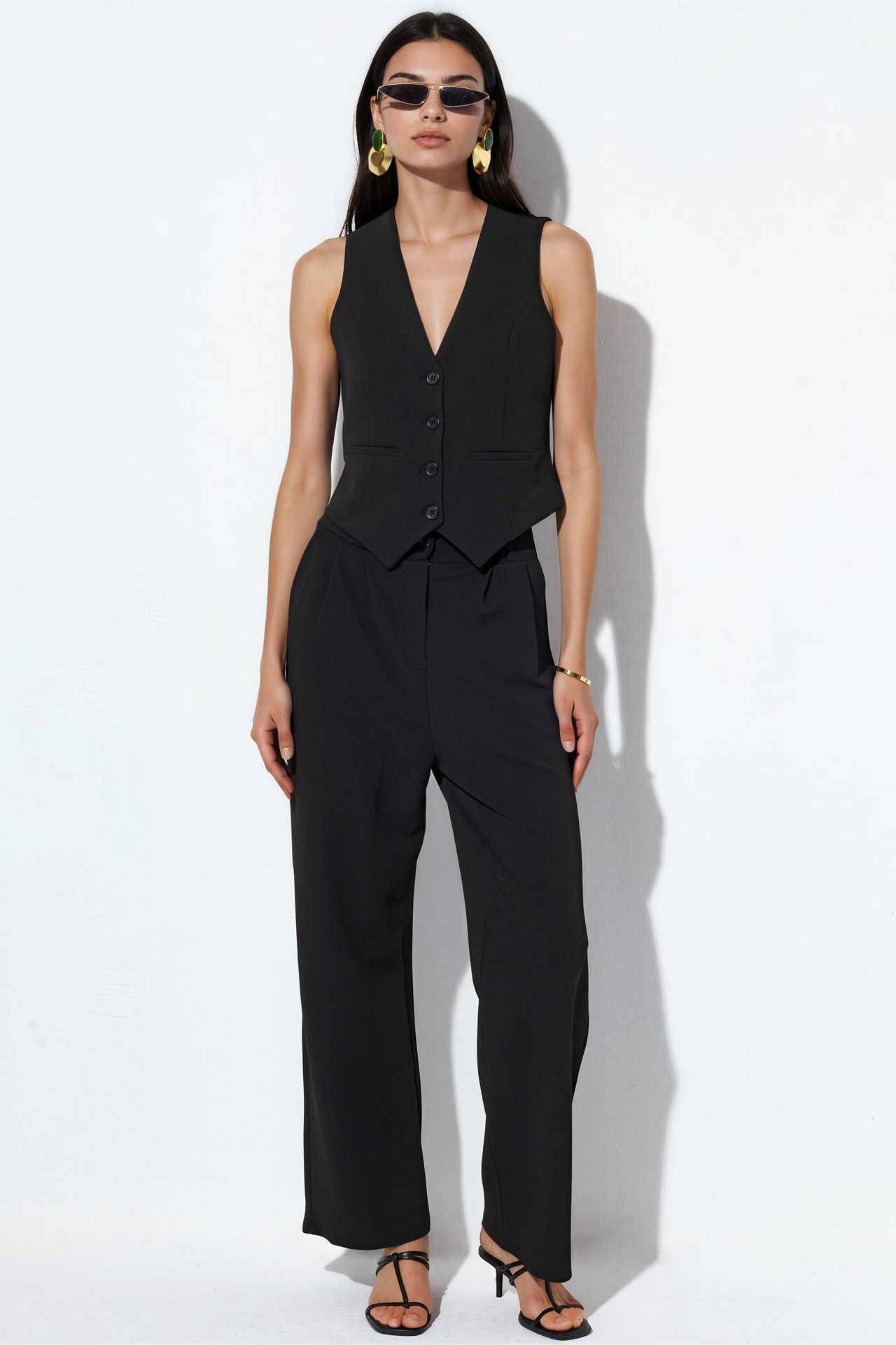 BDART V-neck Crepe Waistcoat 1