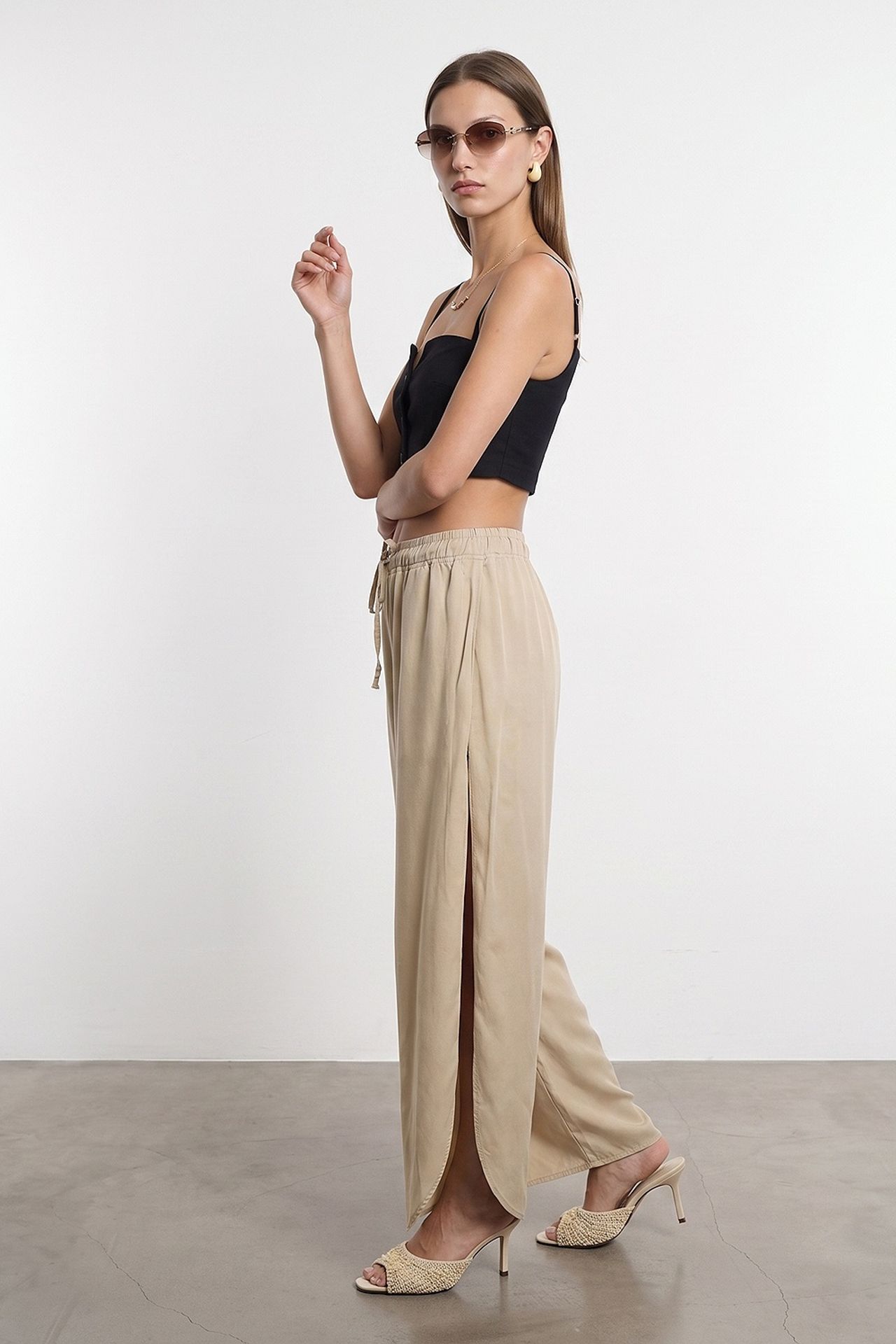 DILVIN Women's Tencel Wide-Leg Crepe Trousers With Slit 4