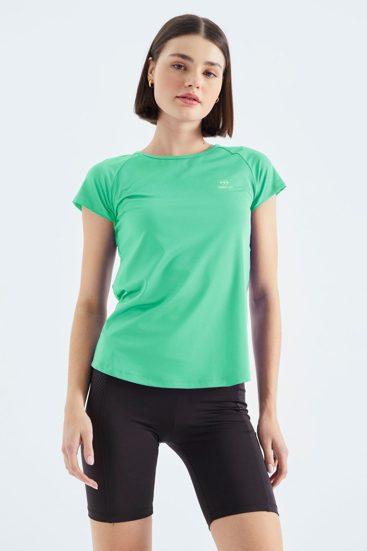 TOMMY Women's Short-Sleeve Crew Neck T-Shirt 2