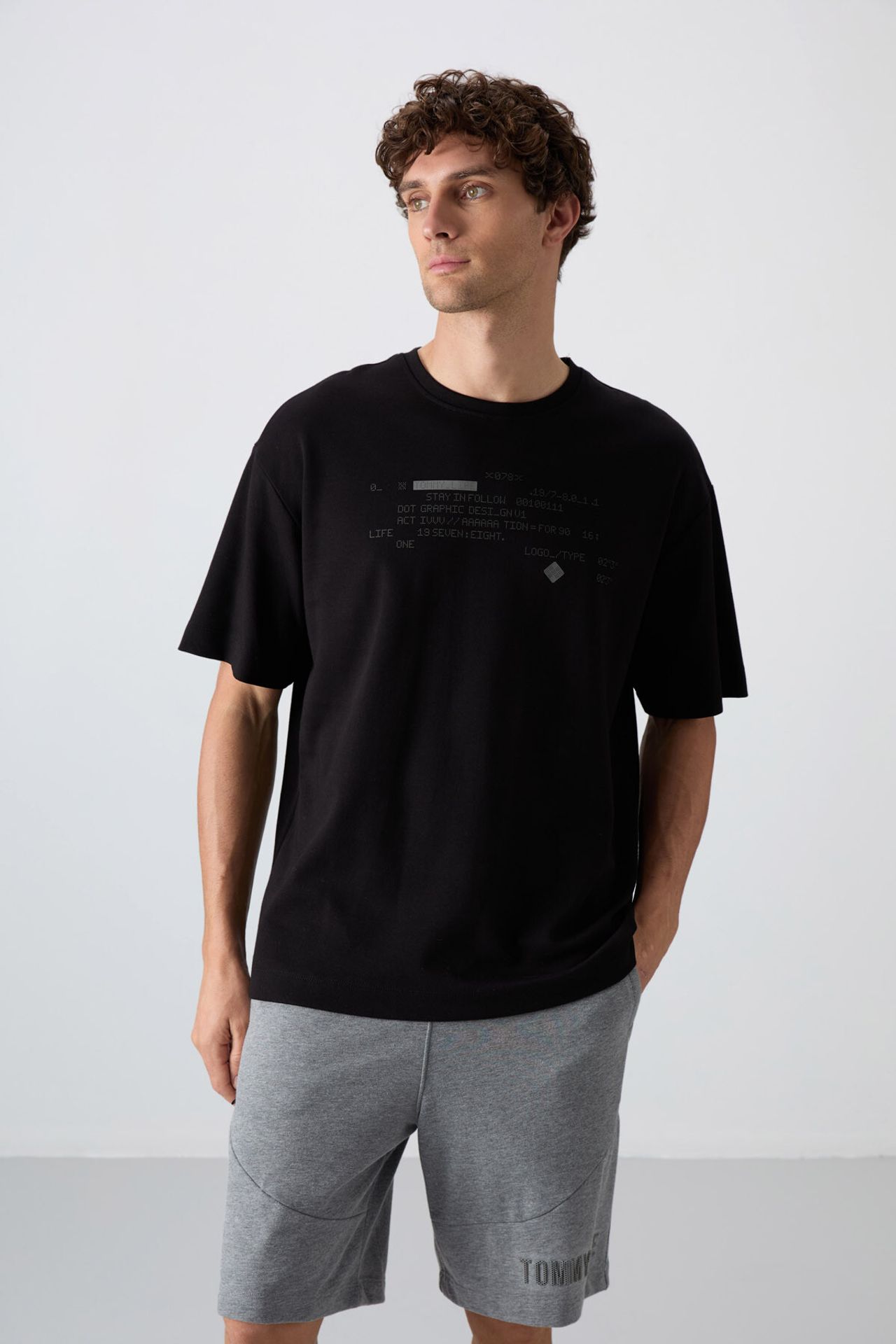 TOMMY Oversized Printed Crew Neck T-Shirt 1