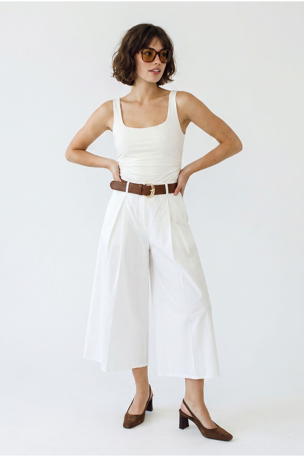 LUCCI High-waist Wide-leg Pleated Culottes 1
